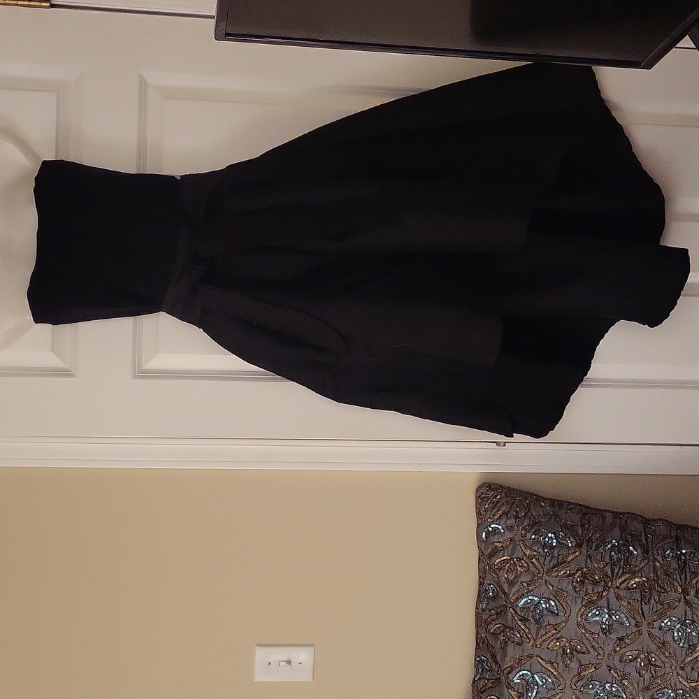 Asymmetrical black after 5 skirt